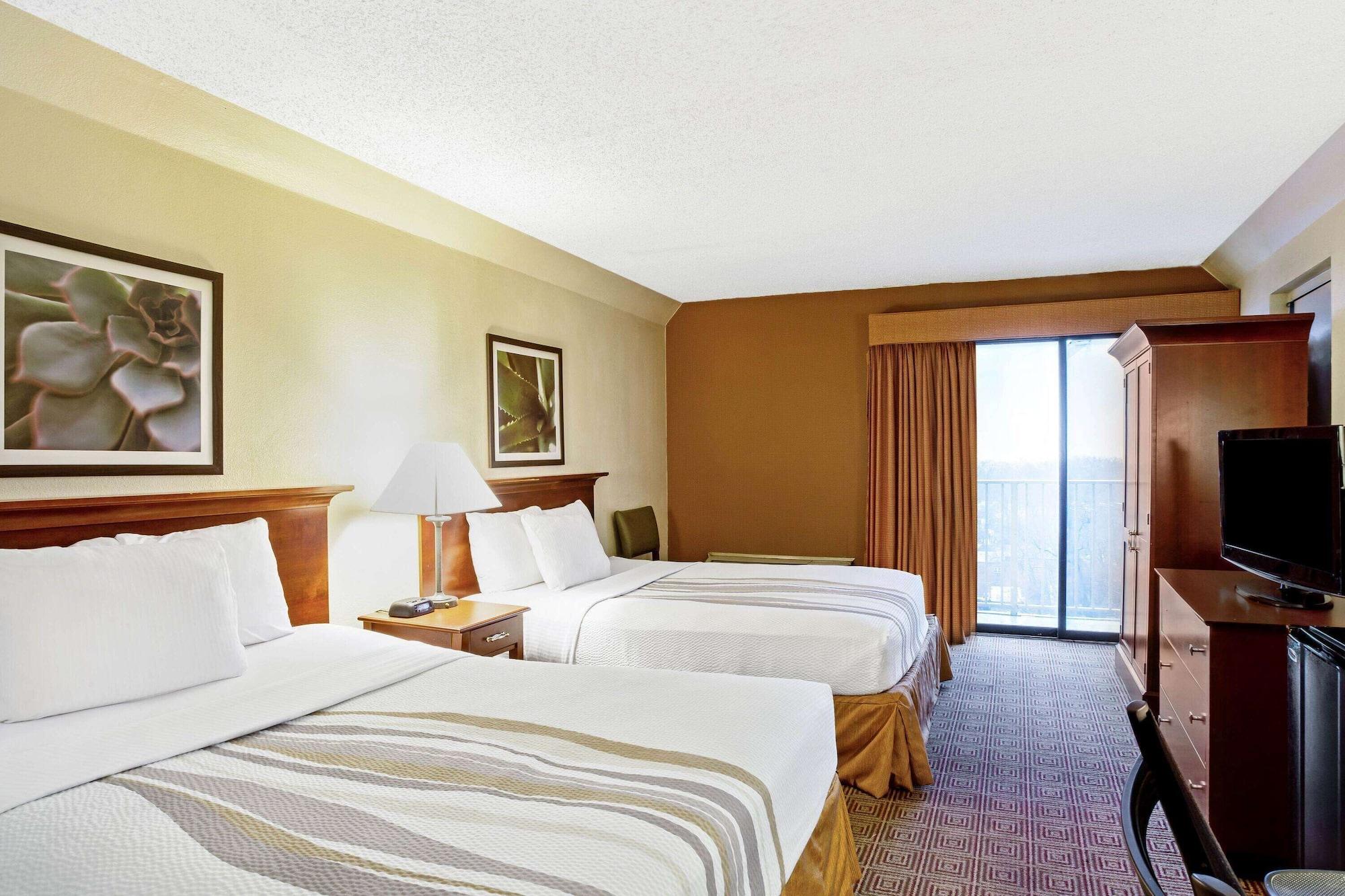 La Quinta By Wyndham Stamford / New York City Eksteriør bilde