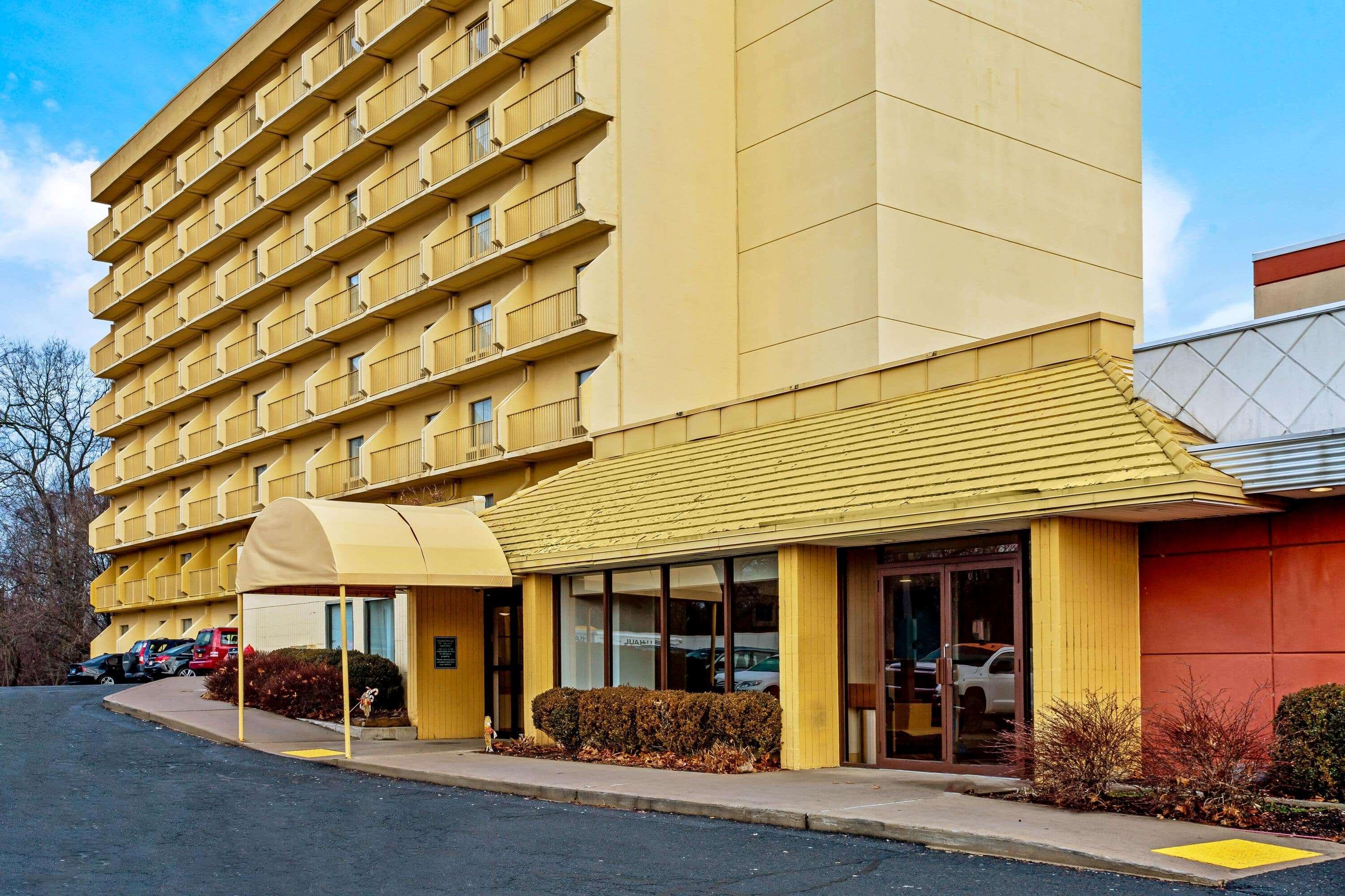 La Quinta By Wyndham Stamford / New York City Eksteriør bilde