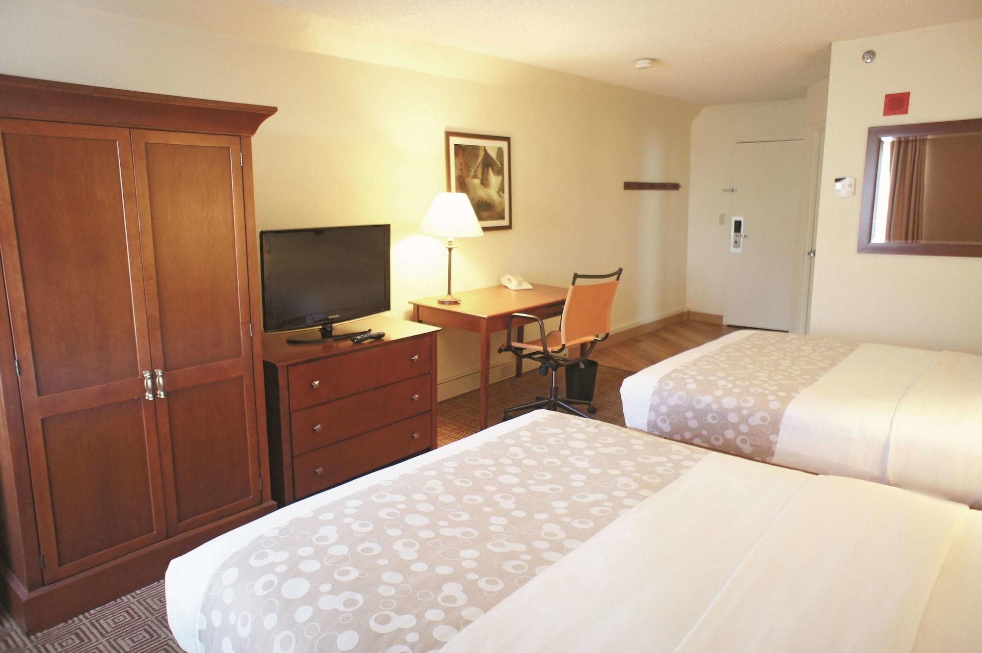 La Quinta By Wyndham Stamford / New York City Eksteriør bilde