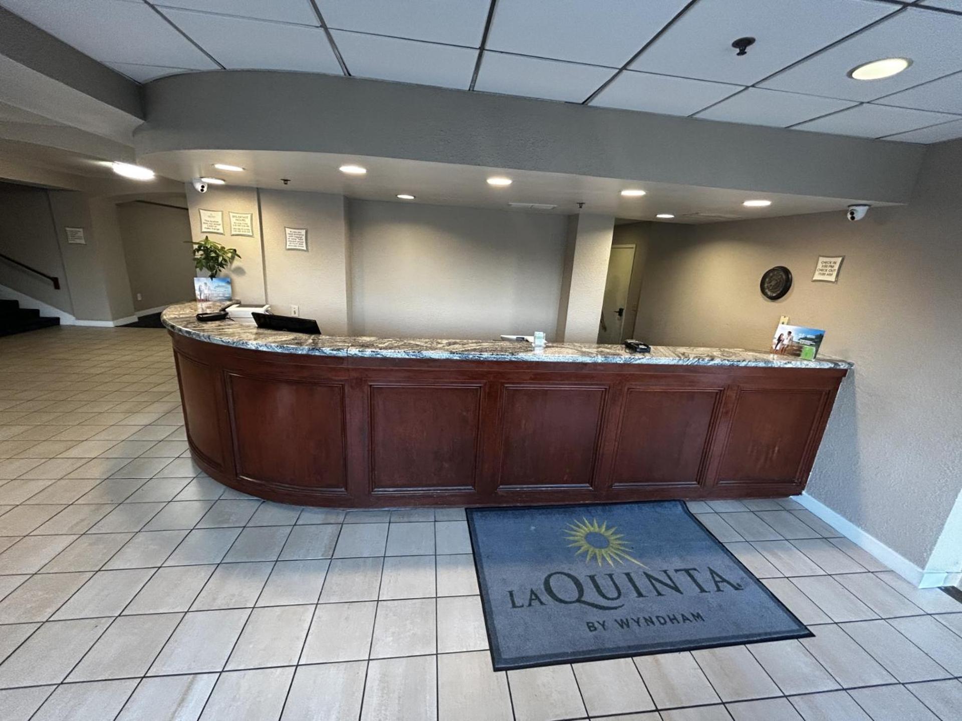 La Quinta By Wyndham Stamford / New York City Eksteriør bilde