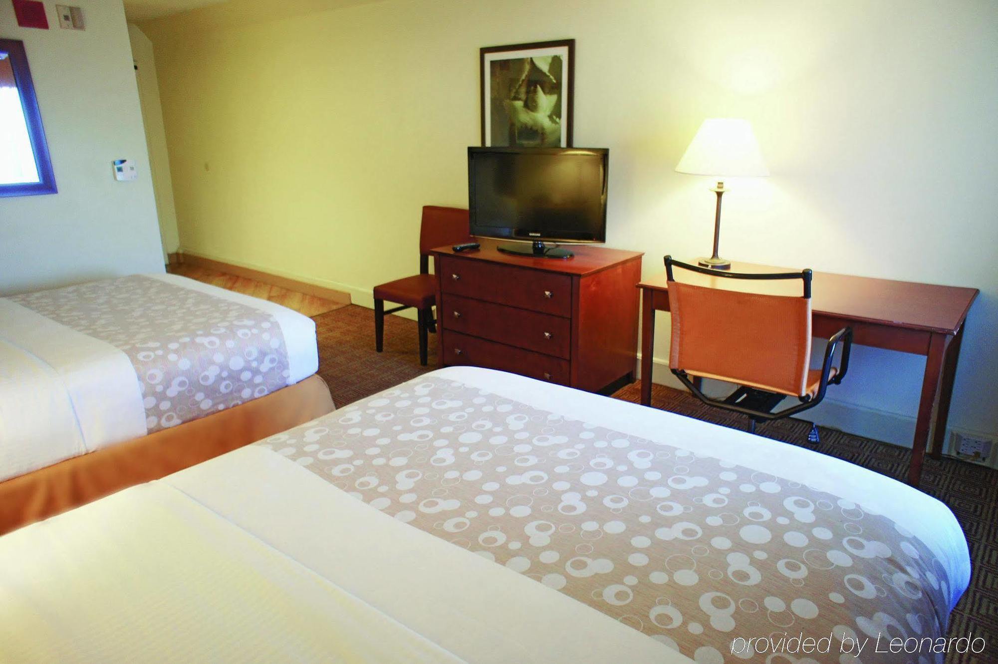 La Quinta By Wyndham Stamford / New York City Eksteriør bilde